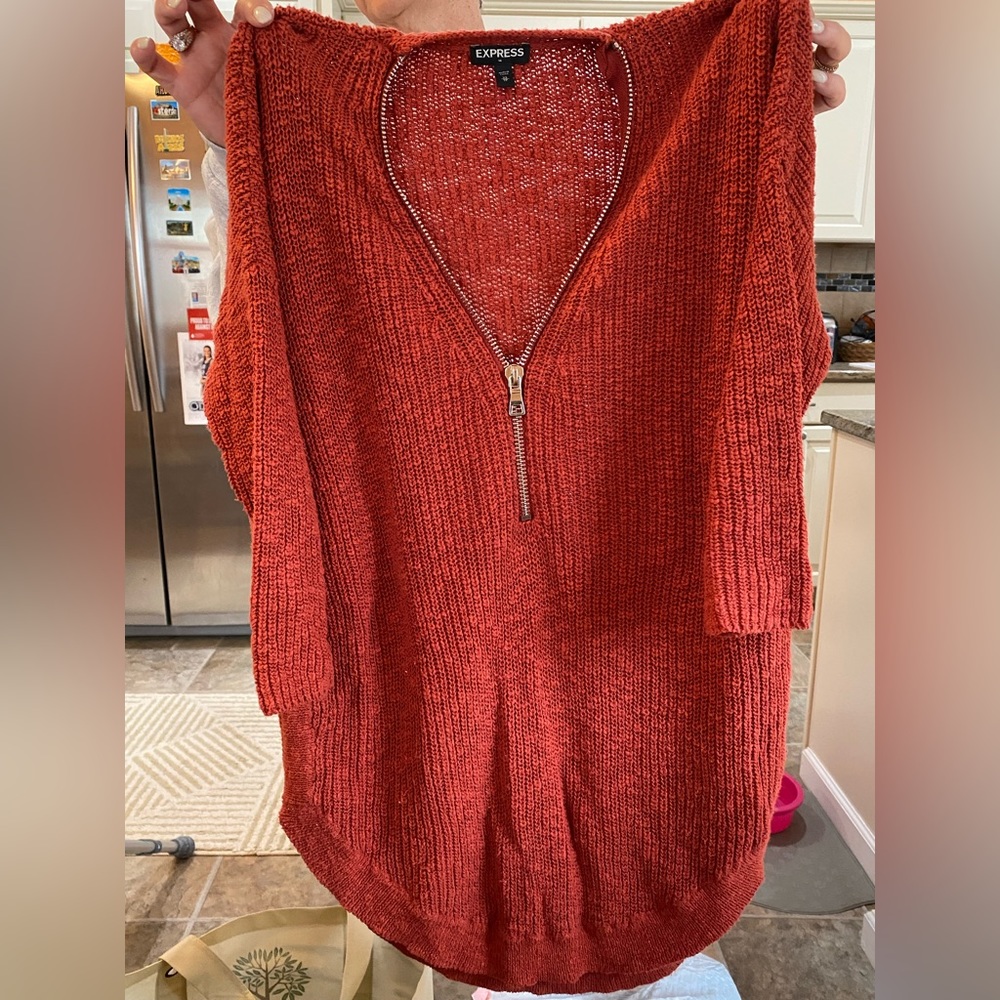 Oversized express sweater